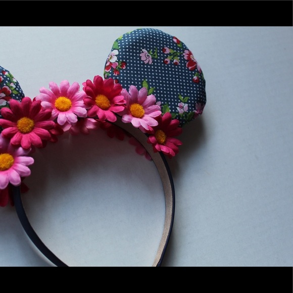 Minnie Mouse ears - Picture 4 of 7